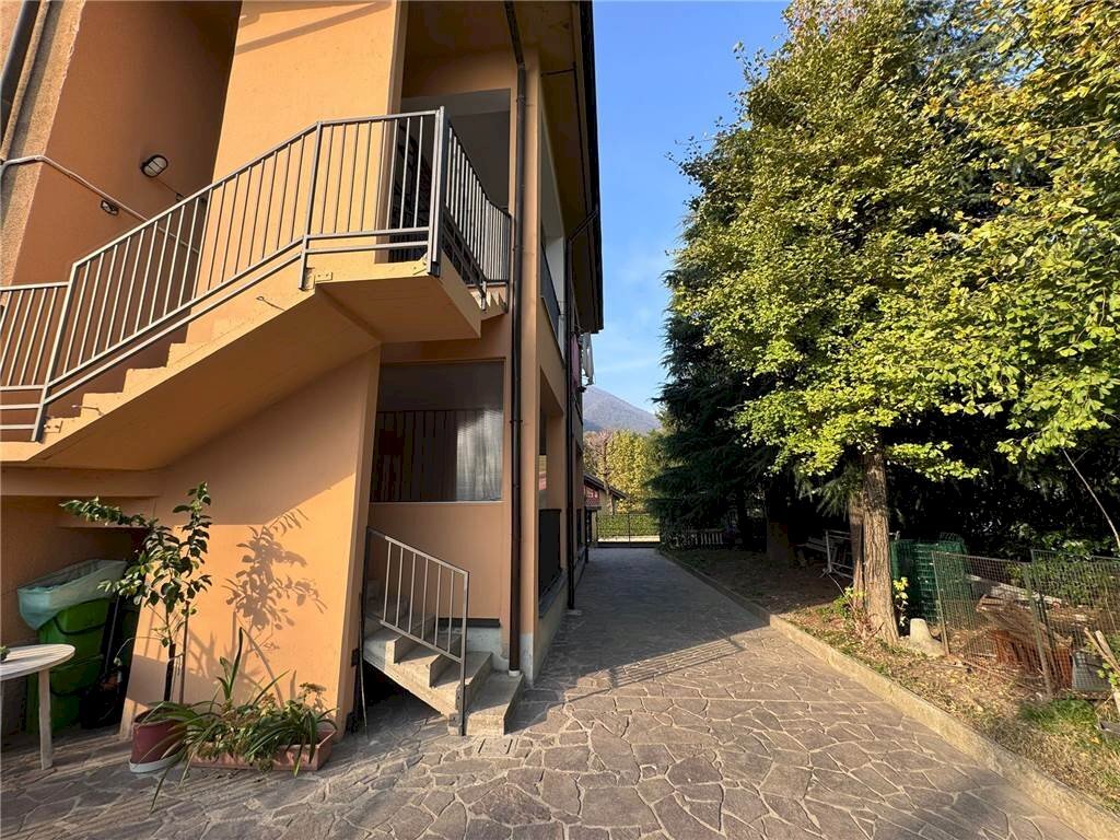 Trilocale VIA GIACOMO MATTEOTTI, Ponte Lambro - foto 2