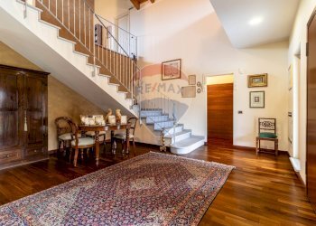 Villa via Madre Teresa di Calcutta, 38 
 Borgolavezzaro, Borgolavezzaro - photo 8