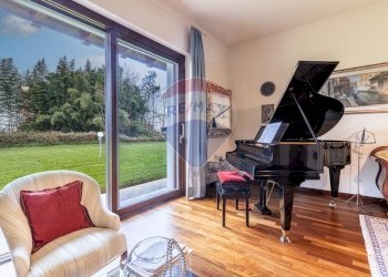 Villa via Madre Teresa di Calcutta, 38 
 Borgolavezzaro, Borgolavezzaro - photo 19