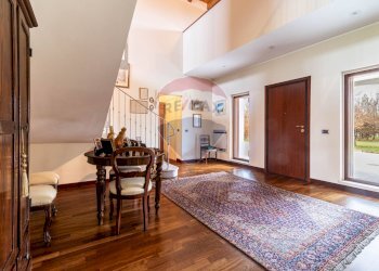 Villa via Madre Teresa di Calcutta, 38 
 Borgolavezzaro, Borgolavezzaro - photo 52