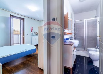 Villa via Madre Teresa di Calcutta, 38 
 Borgolavezzaro, Borgolavezzaro - photo 60