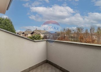 Villa via Madre Teresa di Calcutta, 38 
 Borgolavezzaro, Borgolavezzaro - photo 65