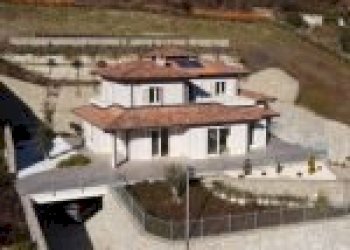 Casa indipendente Santo Stefano Belbo - foto 3