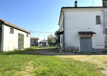 Semi-detached house Via Confine Superiore, Molinella - photo 39