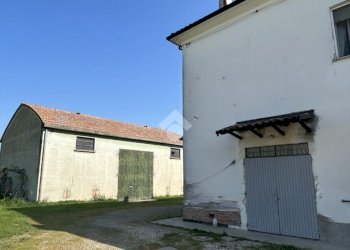 Semi-detached house Via Confine Superiore, Molinella - photo 40