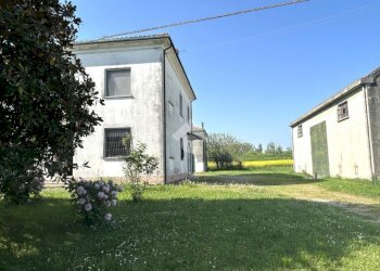 Semi-detached house Via Confine Superiore, Molinella - photo 43