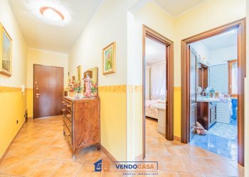 Three-room apartment Chiusa di Pesio - photo 9