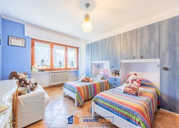 Three-room apartment Chiusa di Pesio - photo 10