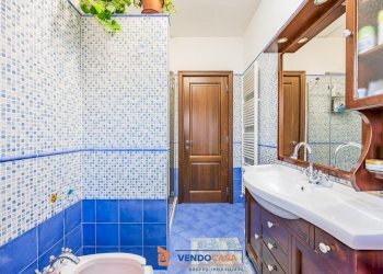 Three-room apartment Chiusa di Pesio - photo 17