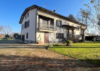 Portion of a house Via Della Repubblica, Cavriago - photo 1