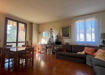 Portion of a house Via Della Repubblica, Cavriago - photo 9