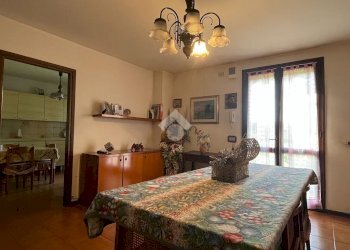 Portion of a house Via Della Repubblica, Cavriago - photo 35