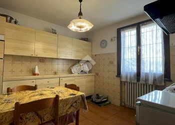 Portion of a house Via Della Repubblica, Cavriago - photo 39