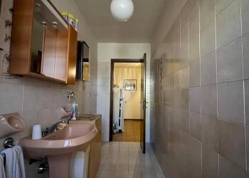 Portion of a house Via Della Repubblica, Cavriago - photo 42