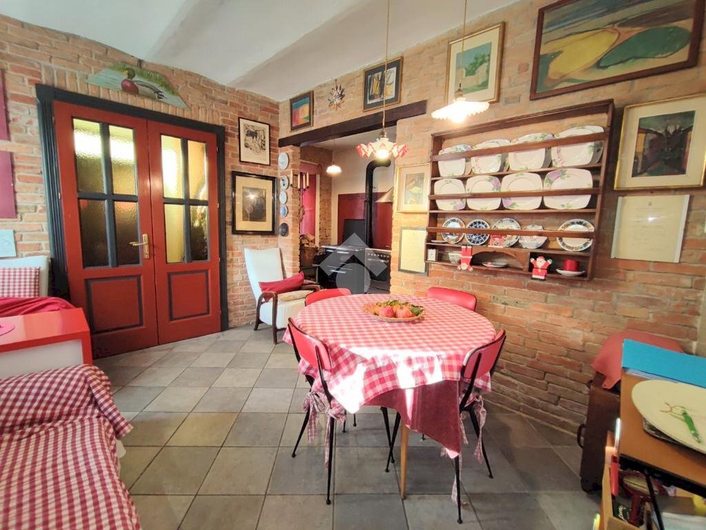 Casa indipendente Via Roma, Cerreto Grue - foto 2