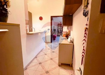 Quadrilocale Napoli (zona Vicaria) - foto 2