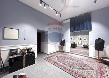 Laboratorio Corso V. Emanuele, Napoli (zona Chiaia) - foto 9