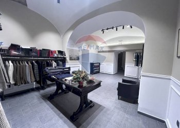 Laboratorio Corso V. Emanuele, Napoli (zona Chiaia) - foto 14