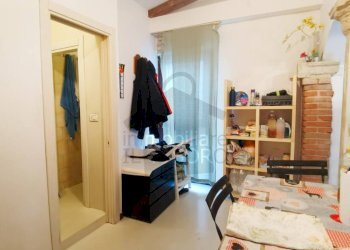 Stanza arredata - Bilocale via Ca' Chiarzi, Coriano - foto 17