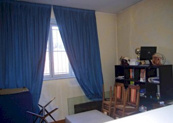 Stanza arredata - Villa Cassano Magnago - photo 14