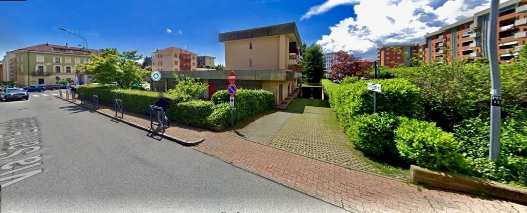 Facciata - Shop via Tripoli, 6/C, Biella - photo 3