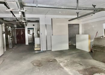 Magazzino - Shop via Tripoli, 6/C, Biella - photo 19