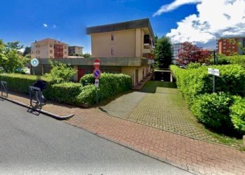 Facciata - Shop via Tripoli, 6/C, Biella - photo 3