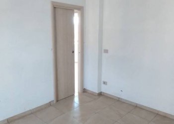 Stanza non arredata - Two-room apartment via Frioland, 16, Moretta - photo 16