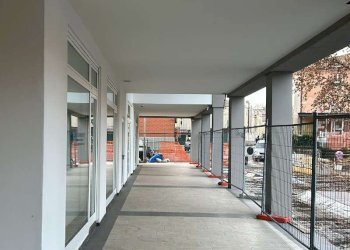 portico immobile - Negozio via Garibaldi, Casalecchio di Reno - foto 6