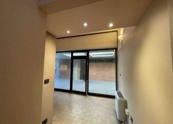 Locale Commerciale Casalfiumanese - foto 2