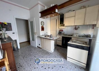 Apartment via Giovanni Servettaz, Savona - photo 2