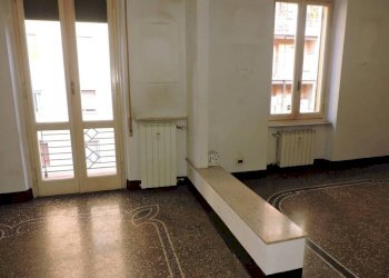 Stanza non arredata - Quadrilocale via dei Landi, 4, Genova (zona Sampierdarena) - foto 7
