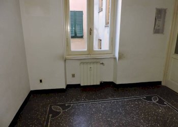 Stanza non arredata - Quadrilocale via dei Landi, 4, Genova (zona Sampierdarena) - foto 12