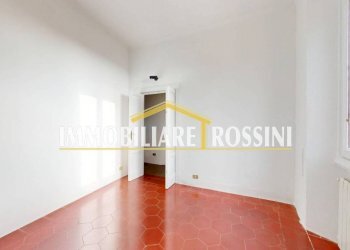 Stanza non arredata - Bilocale via Beata Caterina Moriggi, 49, Varese - foto 19