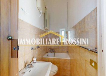 Bagno - Bilocale via Beata Caterina Moriggi, 49, Varese - foto 22