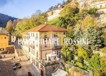 Facciata - Bilocale via Beata Caterina Moriggi, 49, Varese - foto 3