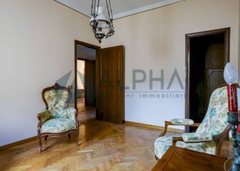 Stanza arredata - Appartamento piazza Guglielmo Marconi, Dovadola - foto 12