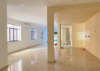 Commercial Premises Via Dei Quartieri, Palermo (neighborhood San Lorenzo) - photo 2