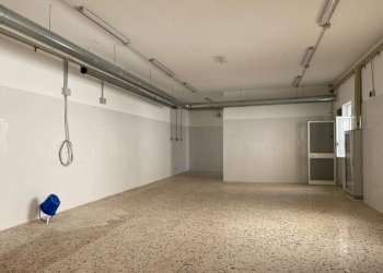 Commercial Premises Via Dei Quartieri, Palermo (neighborhood San Lorenzo) - photo 11