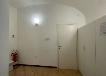 Commercial Premises Fontanelice - photo 3