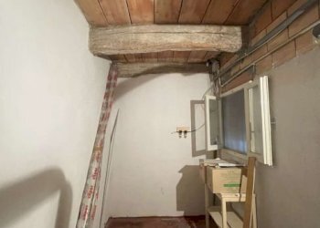 Commercial Premises Fontanelice - photo 13