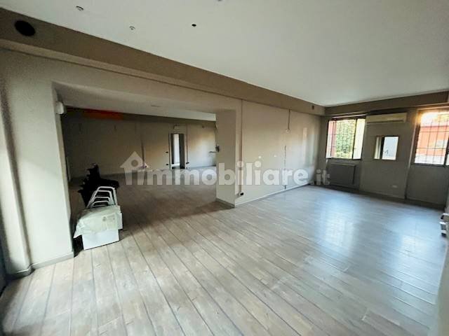 Stanza non arredata - Shop via Giuseppe Ripamonti, 1, Milano - photo 1