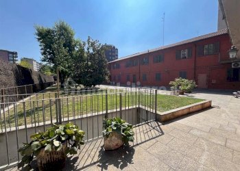 Balcone - Shop via Giuseppe Ripamonti, 1, Milano - photo 2