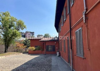 Zona - Shop via Giuseppe Ripamonti, 1, Milano - photo 3