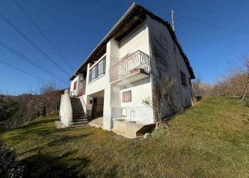 Casa indipendente Via Santuario, Cintano - foto 1