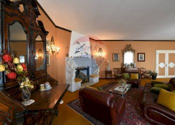 Villa Via Sorelle Ioretti, 2 
 Borgosesia, Borgosesia - foto 16