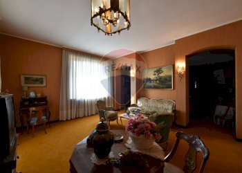 Villa Via Sorelle Ioretti, 2 
 Borgosesia, Borgosesia - foto 19