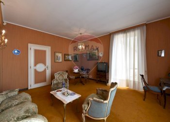 Villa Via Sorelle Ioretti, 2 
 Borgosesia, Borgosesia - foto 21