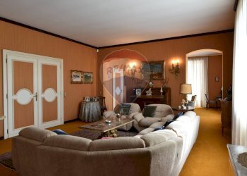 Villa Via Sorelle Ioretti, 2 
 Borgosesia, Borgosesia - foto 22