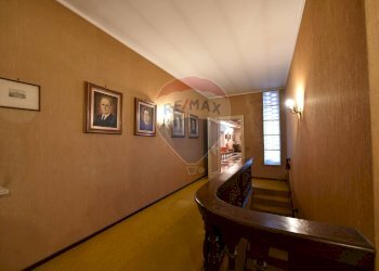 Villa Via Sorelle Ioretti, 2 
 Borgosesia, Borgosesia - foto 33